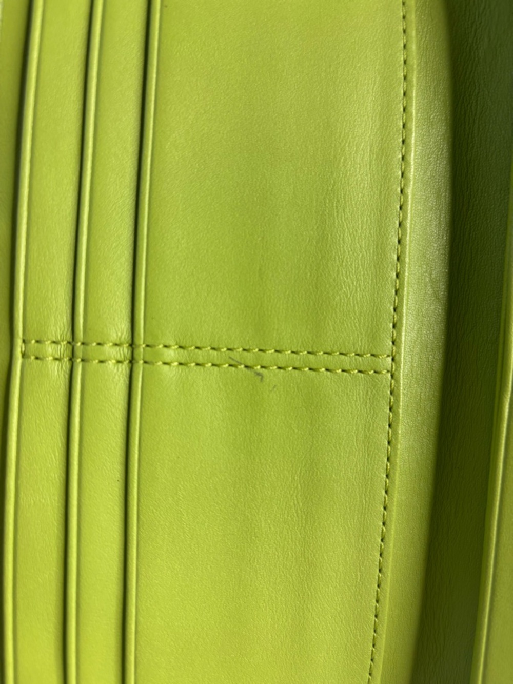 Coach y2k vintage Lime Green Signature Canvas Wallet with Turnlock NWOT - Picture 13 of 16